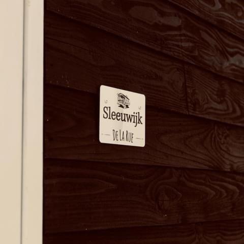 De La Rue Pipowagens 호텔 Sleeuwijk 외부 사진